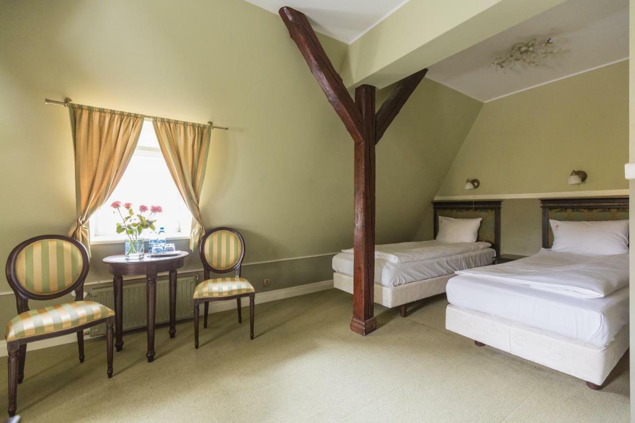 Hotel Fryderyk Duszniki Zdroj Bagian luar foto